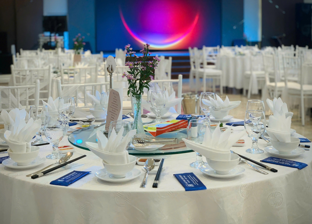 Theo từng phong cách