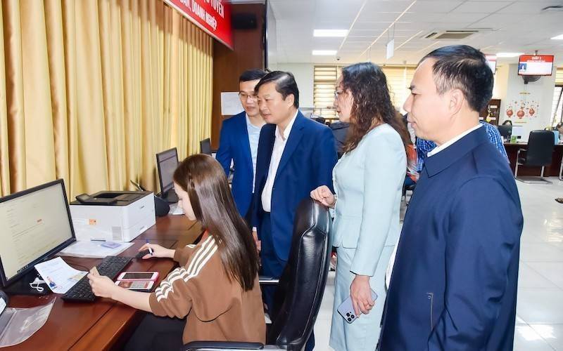 Nghệ An chỉ đạo không để gián đoạn việc thực hiện TTHC cho người dân, doanh nghiệp