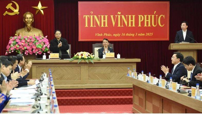 Thủ tướng Phạm Minh Chính: Vĩnh Phúc cần đẩy mạnh phát triển bền vững và thu hút đầu tư