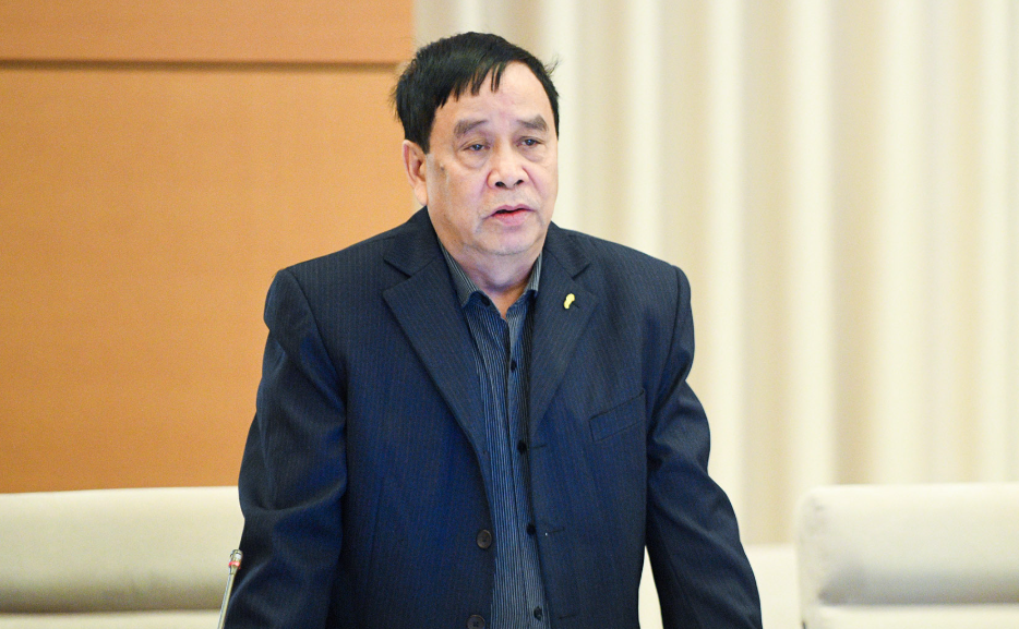 Hoàn thiện khung pháp lý cho phát triển năng lượng tái tạo tại Việt Nam