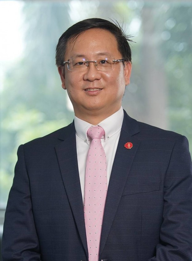 Tiến sĩ Justin Matthew Pang, Quyền Chủ nhiệm cấp cao bộ môn Quản trị Du lịch và Khách sạn, Khoa Kinh doanh, Đại học RMIT Việt Nam