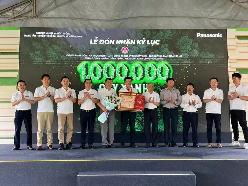 Panasonic Việt Nam xác lập kỷ lục trồng 1 triệu cây nhanh nhất