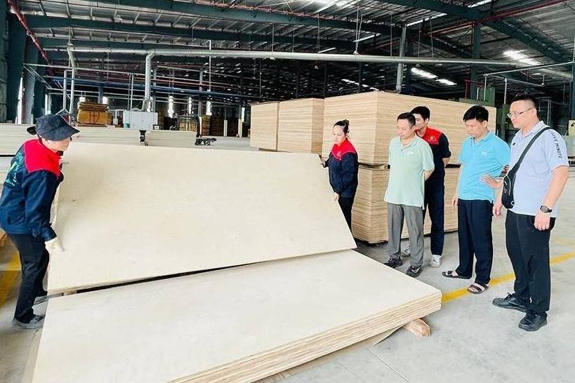 Tuyên Quang: Phát triển môi trường kinh doanh  là chìa khóa tăng trưởng