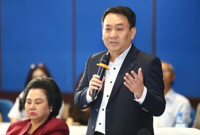 Ông Lê Trí Thông, Chủ tịch Hội Doanh nhân trẻ TP HCM, Tổng giám đốc Công ty Vàng bạc Đá quý Phú Nhuận (PNJ)