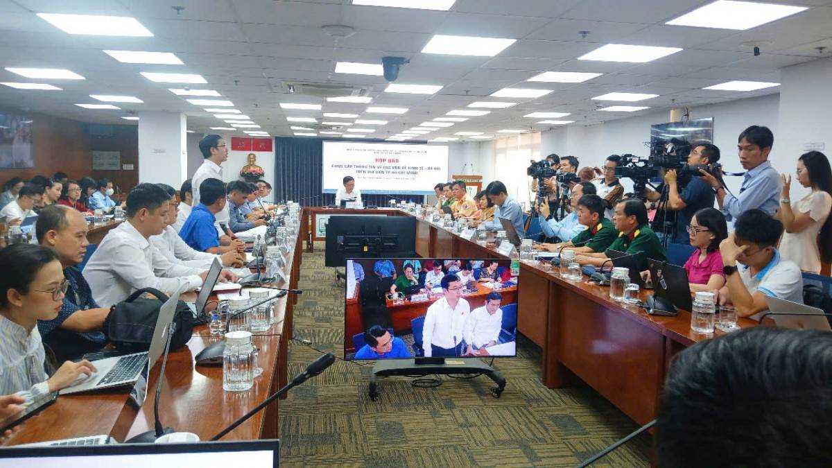 Quang cảnh buổi Họp báo