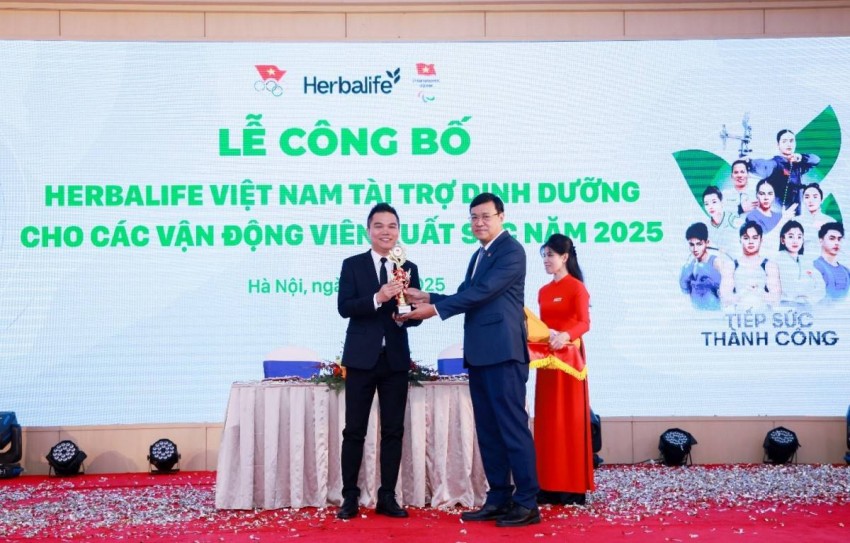 Herbalife Việt Nam tài trợ cho các vận động viên xuất sắc