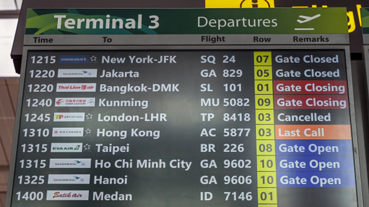 Sân bay Heathrow ở London đóng cửa do cháy lớn, hoạt động hàng không bị gián đoạn Sân bay Heathrow ở London đóng cửa do cháy lớn, hoạt động hàng không bị gián đoạn