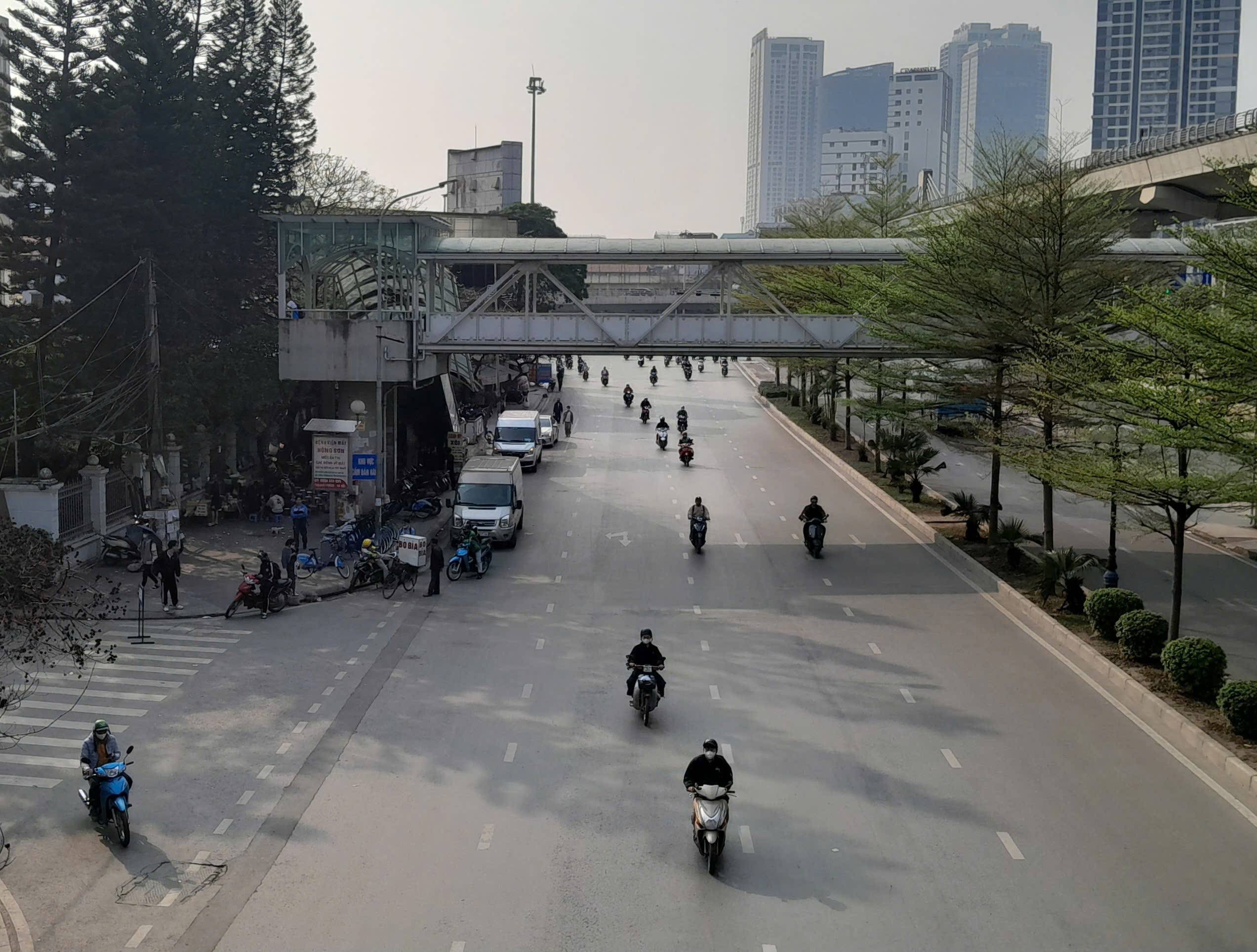 Hà Nội nắng hanh khô kéo dài đến thứ 6 tuần sau