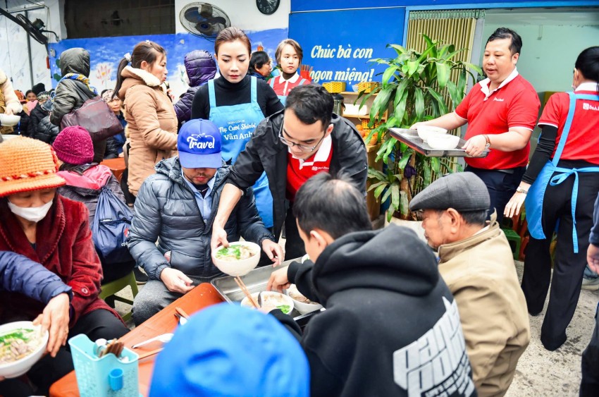 SeABanker chia sẻ yêu thương tới người dân tại 29 tỉnh, thành trên cả nước SeABanker chia sẻ yêu thương tới người dân tại 29 tỉnh, thành trên cả nước