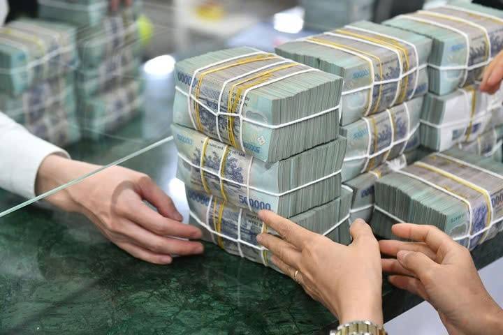 chính sách giảm lãi suất cho vay sẽ giúp doanh nghiệp giảm chi phí tài chính, từ đó có thêm dư địa để đầu tư vào công nghệ, mở rộng sản xuất hoặc duy trì hoạt động trong giai đoạn khó khăn.  chính sách giảm lãi suất cho vay sẽ giúp doanh nghiệp giảm chi phí tài chính, từ đó có thêm dư địa để đầu tư vào công nghệ, mở rộng sản xuất hoặc duy trì hoạt động trong giai đoạn khó khăn.