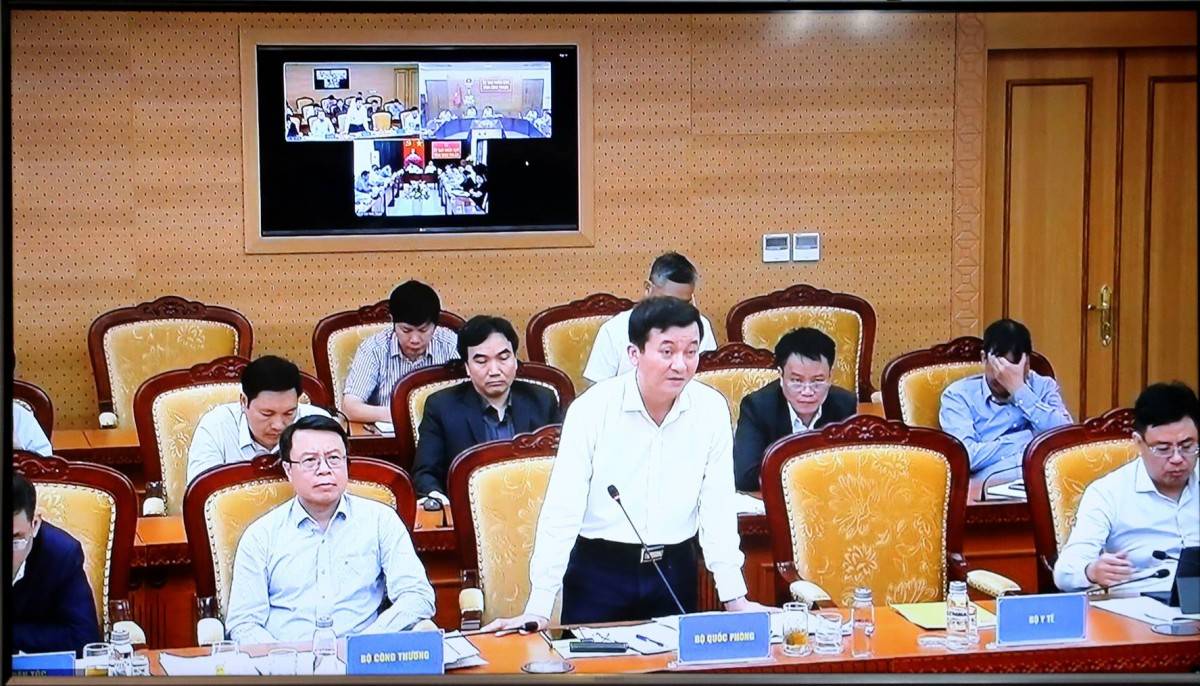 Bộ trưởng Bộ Tài chính làm việc với tỉnh Bình Thuận về tình hình sản xuất kinh doanh, đầu tư xây dựng và xuất nhập khẩu