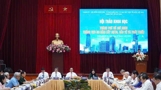 Hội thảo thảo luận 5 nhóm vấn đề chính