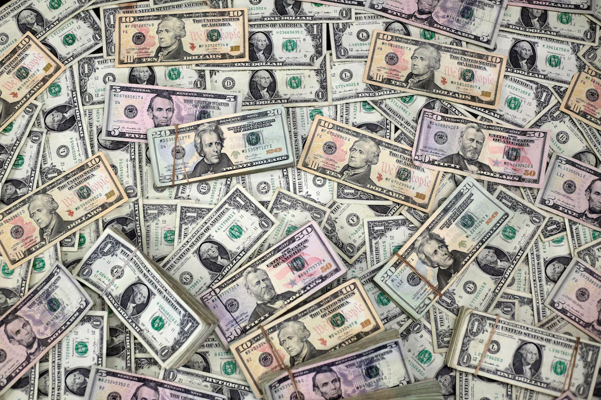 Đồng USD tiếp tục phục hồi sau dữ liệu khởi sắc của kinh tế Mỹ