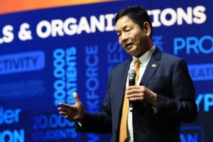"Nếu có được một triệu chuyên gia AI..."