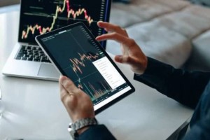 Nhà đầu tư bán lẻ nên thận trọng trước biến động thị trường