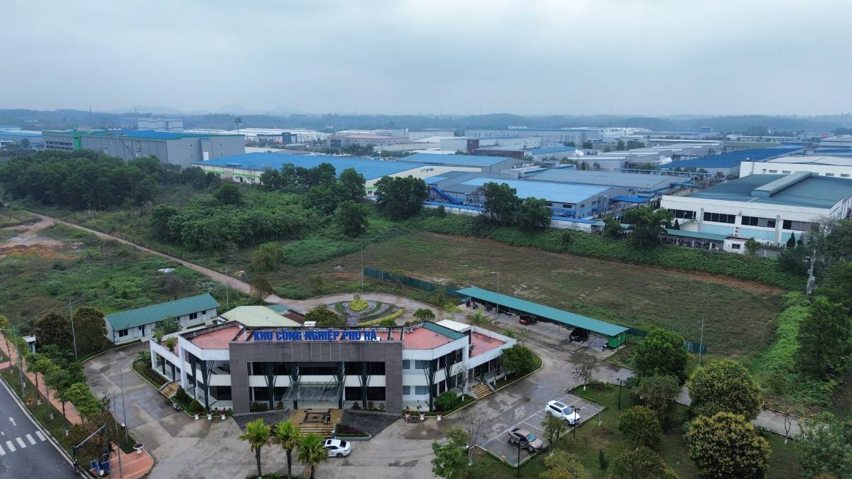 Phú Thọ: Tăng trưởng công nghiệp ấn tượng nhờ hỗ trợ doanh nghiệp toàn diện Phú Thọ: Tăng trưởng công nghiệp ấn tượng nhờ hỗ trợ doanh nghiệp toàn diện