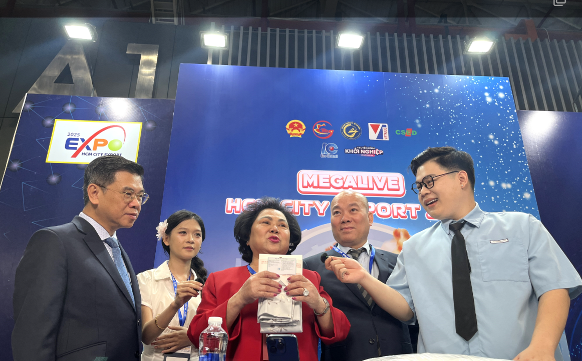 Hàng Việt Nam tiêu biểu xuất khẩu 2025 hướng đến xu hướng “Xanh - Sạch - Số”