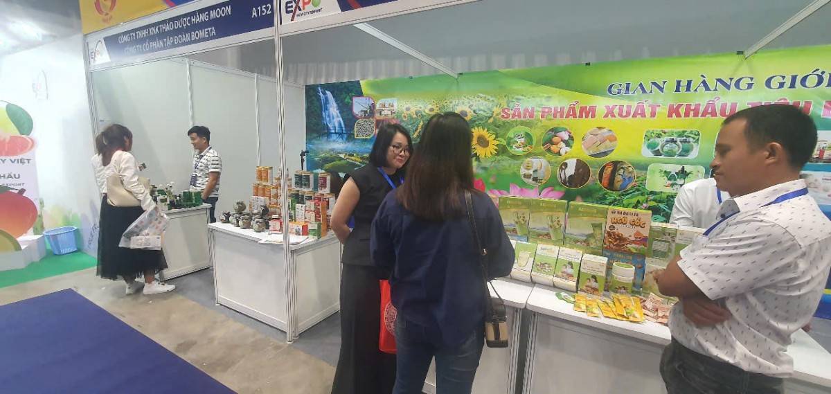 Hàng Việt Nam tiêu biểu xuất khẩu 2025 hướng đến xu hướng “Xanh - Sạch - Số”