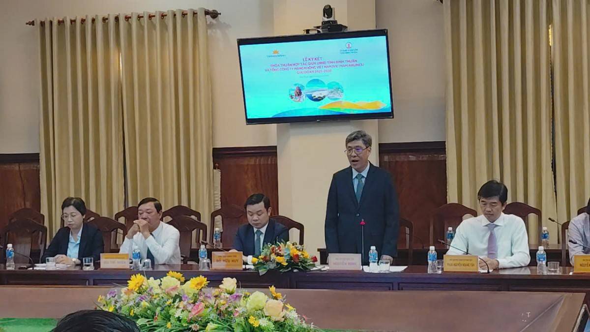 Bình Thuận và Tổng công ty Hàng không Việt Nam ký kết hợp tác toàn diện Bình Thuận và Tổng công ty Hàng không Việt Nam ký kết hợp tác toàn diện