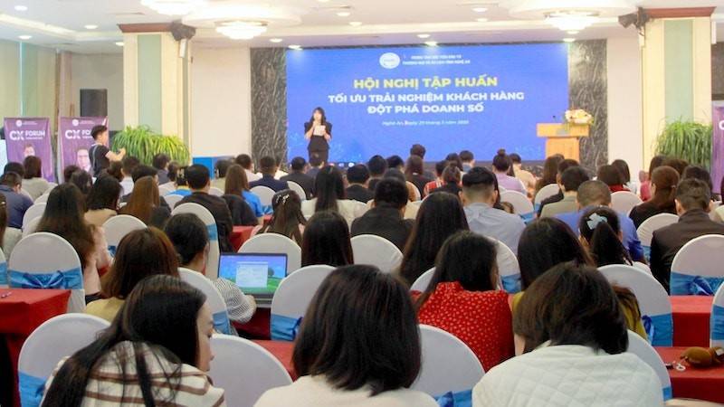 Nghệ An tổ chức Hội nghị tập huấn tối ưu trải nghiệm khách hàng trong kinh doanh cho doanh nghiệp