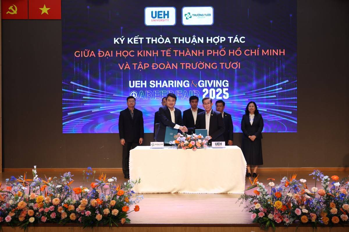 Tập đoàn Trường Tươi 