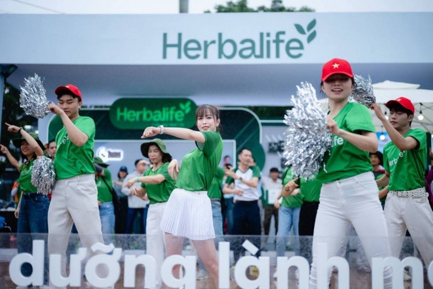 Herbalife Việt Nam lan tỏa tinh thần sống khỏe qua giải Tiền Phong Marathon lần thứ 66