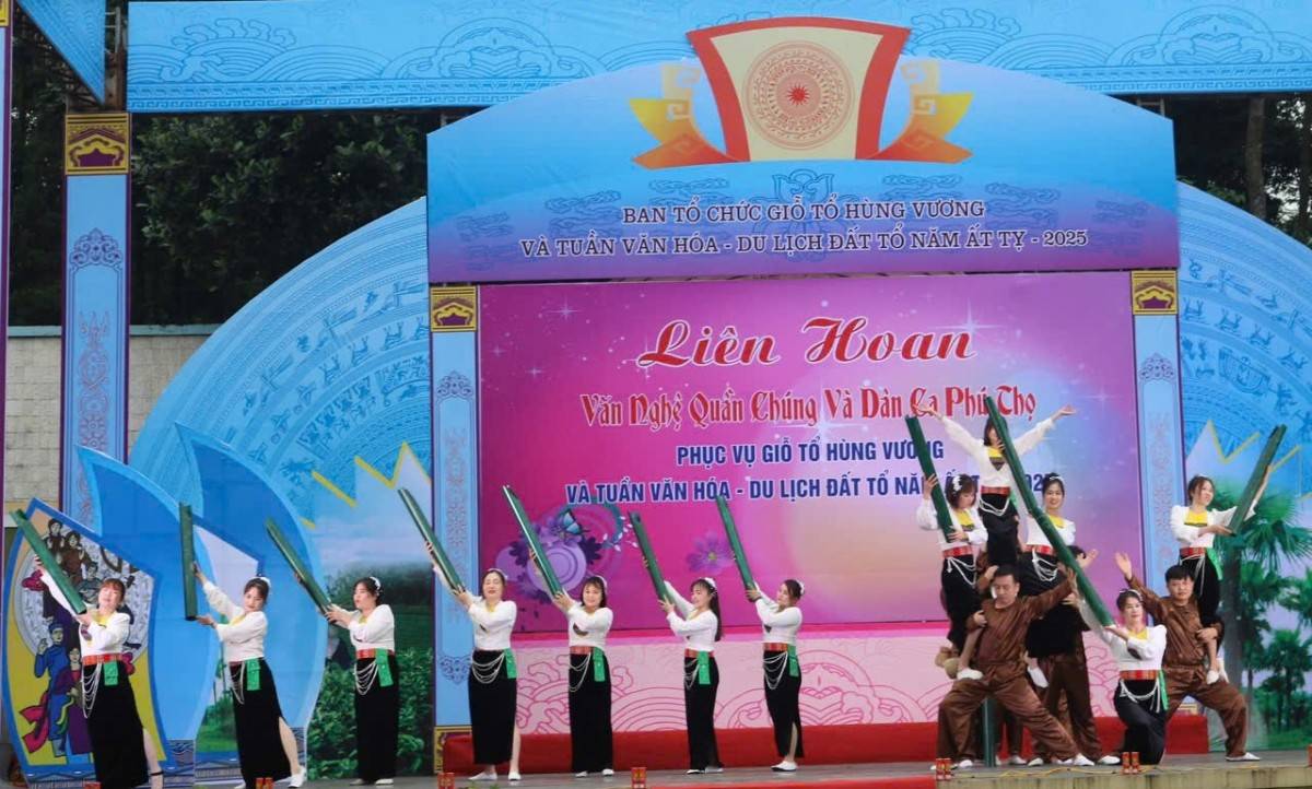 Sở Văn hóa, Thể thao và Du lịch Phú Thọ khai mạc Liên hoan Văn nghệ quần chúng và Dân ca 2025