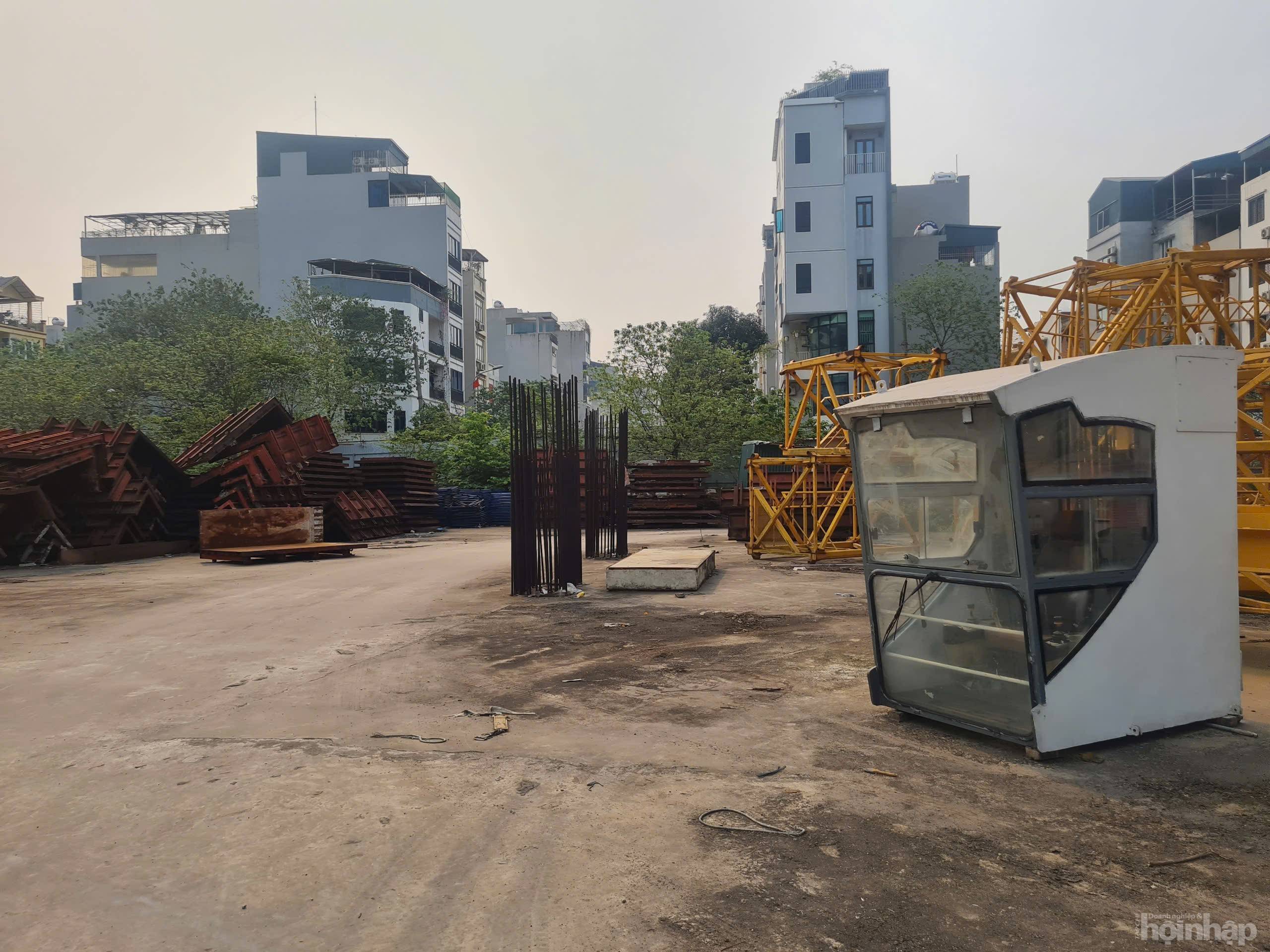 Bài V: Dự án Usilk City 17 năm hoang phế giữa lòng thủ đô gây lãng phí