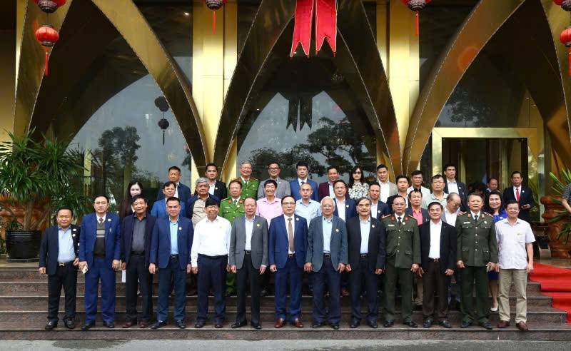 Thành lập CLB Doanh nghiệp Cựu CAND – Gắn kết nghĩa tình, lan tỏa giá trị nhân văn Thành lập CLB Doanh nghiệp Cựu CAND – Gắn kết nghĩa tình, lan tỏa giá trị nhân văn