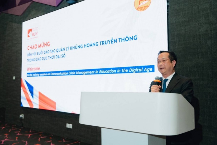 TS. Trần Thế Cương, Giám đốc Sở Giáo dục và Đào tạo Hà Nội phát biểu tại sự kiện TS. Trần Thế Cương, Giám đốc Sở Giáo dục và Đào tạo Hà Nội phát biểu tại sự kiện