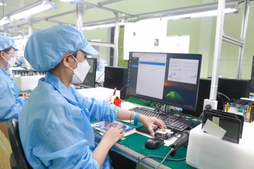 Đề xuất mở rộng ưu tiên xuất nhập khẩu cho doanh nghiệp bán dẫn