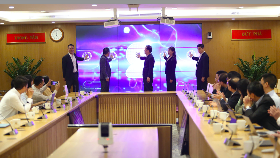 nghi thức khai trưởng Cổng TTĐT 57 ngày 9/4. Ảnh: Bộ KH&CN