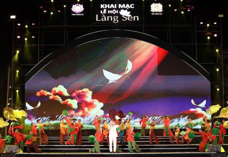 Khai mạc Lễ hội Làng Sen năm 2024