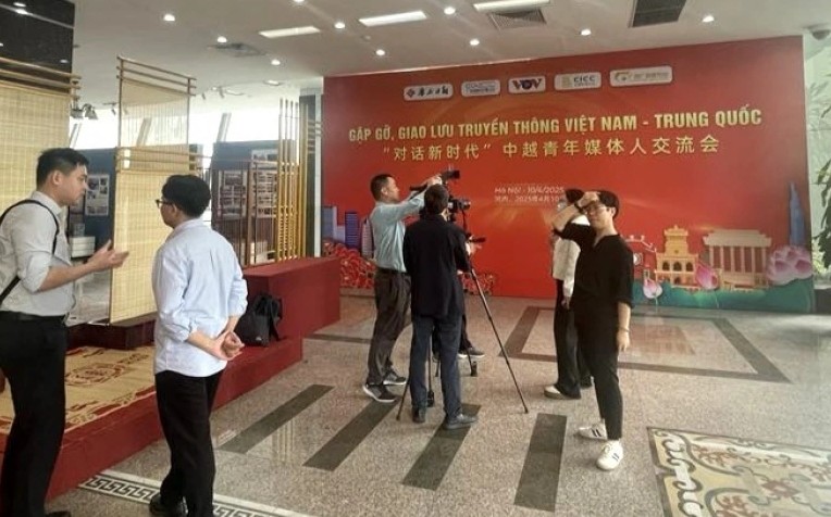 Gặp gỡ, giao lưu truyền thông Việt Nam - Trung Quốc