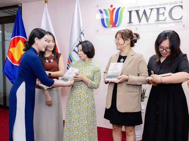 Độc lập, tự chủ – Con đường tới hạnh phúc của phụ nữ