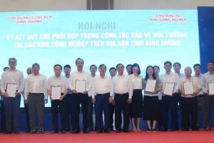 Bình Dương tổ chức ký kết quy chế phối hợp bảo vệ môi trường tại các khu công nghiệp