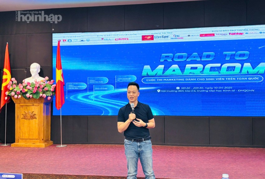 DS Vũ Hoài Nam - Founder Công ty PharmaLink