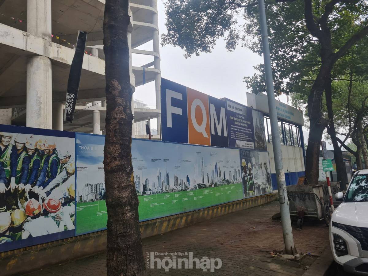 Bài VIII: Dự án Ha Noi Hilton West chậm tiến độ, hàng nghìn mét vuông hoang hóa