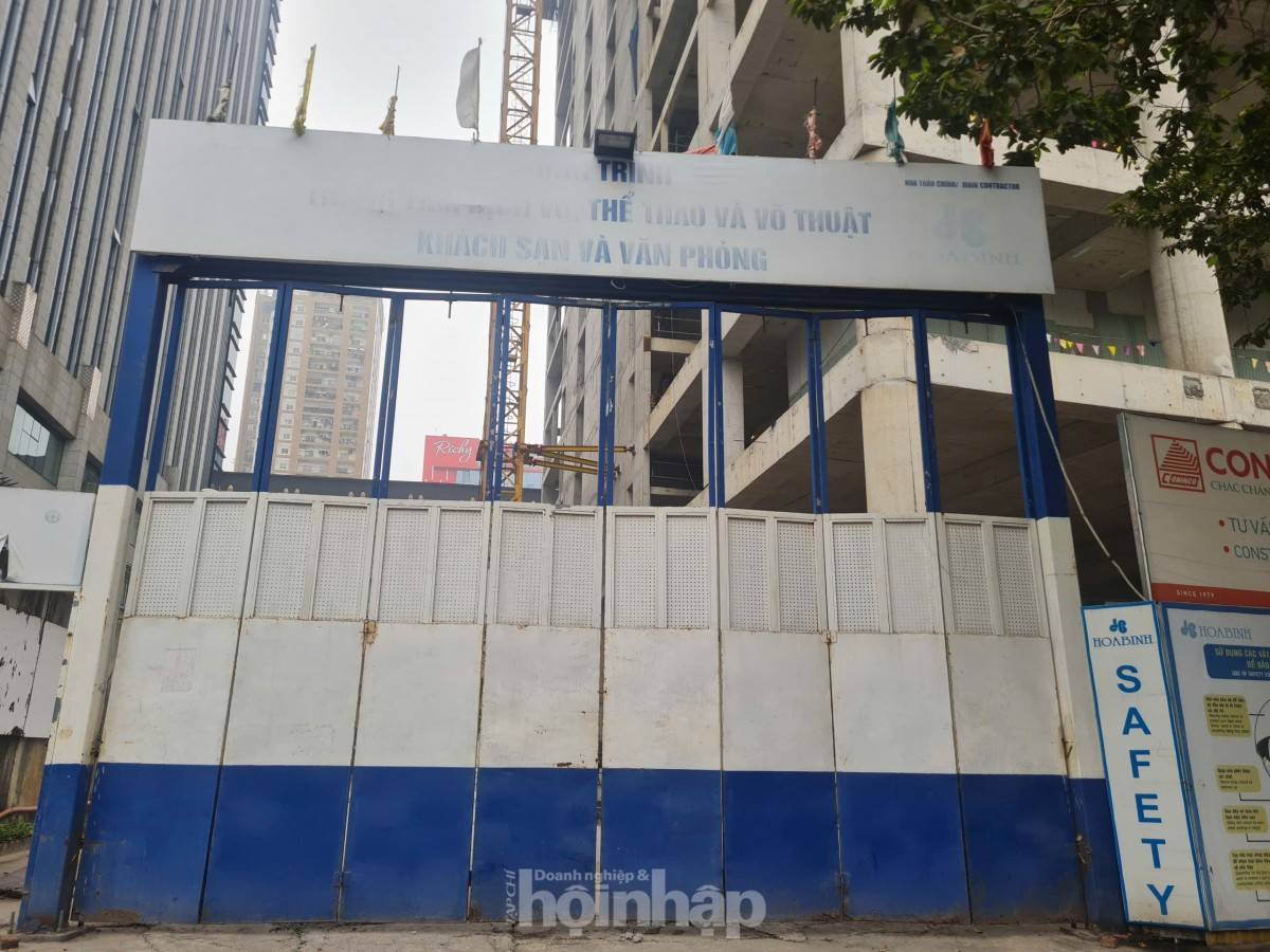 Bài VIII: Dự án Ha Noi Hilton West chậm tiến độ, hàng nghìn mét vuông hoang hóa