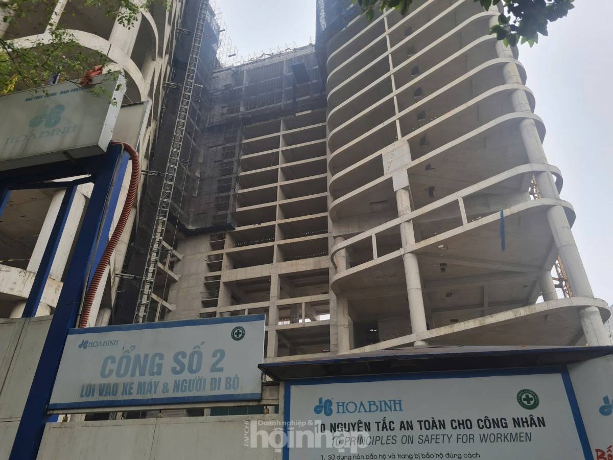 Bài VIII: Dự án Ha Noi Hilton West chậm tiến độ, hàng nghìn mét vuông hoang hóa