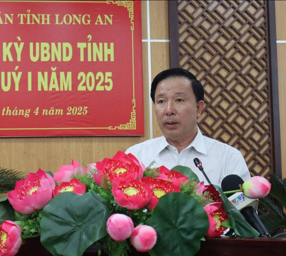 Chủ tịch UBND tỉnh Long An Nguyễn Văn Út