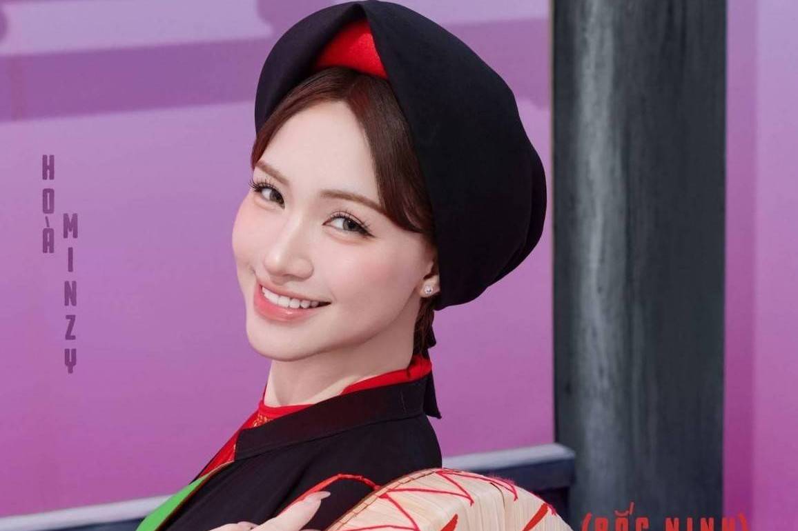 Hòa Minzy là đại biểu trẻ tham dự Liên hoan hữu nghị nhân dân Việt Nam - Trung Quốc