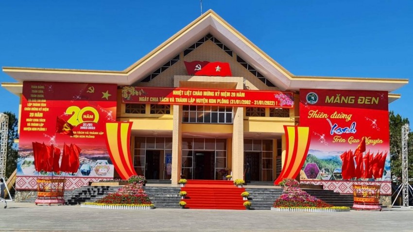 Huyện Kon Plông (Kon Tum), nơi tổ chức buổi làm việc, thống nhất các nội dung liên quan đến việc sáp nhập đơn vị hành chính hai tỉnh theo chỉ đạo của Trung ương.