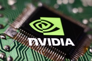 Mỹ siết kiểm soát chip AI, Nvidia thiệt hại 5,5 tỷ USD