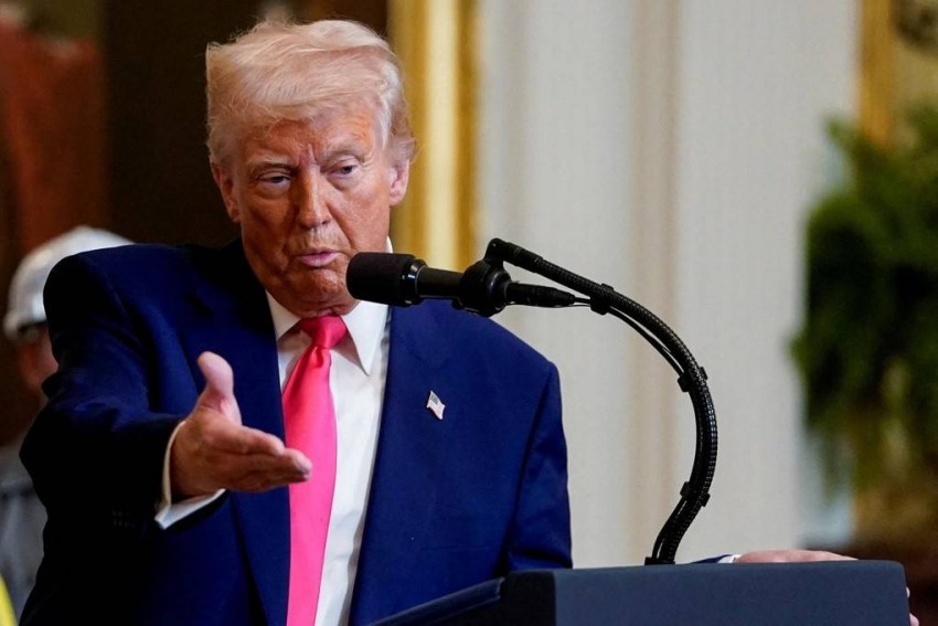 Ông Donald Trump công bố mức thuế 245% đối với hàng nhập khẩu từ Trung Quốc