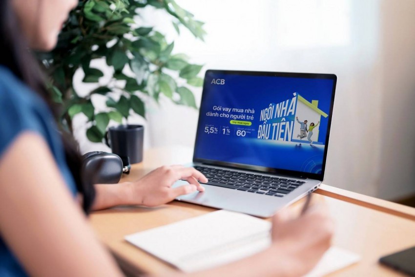 ACB luôn giữ vai trò tiên phong trong việc triển khai các sản phẩm, dịch vụ tài chính phù hợp với định hướng phát triển của Chính phủ và nhu cầu thực tiễn của người dân. Một trong những minh chứng rõ nét là “Ngôi nhà đầu tiên” – gói vay mua nhà dành cho người trẻ giới trẻ, giúp cải thiện an sinh xã hội; thúc đẩy thị trường bất động sản và các ngành liên quan. ACB luôn giữ vai trò tiên phong trong việc triển khai các sản phẩm, dịch vụ tài chính phù hợp với định hướng phát triển của Chính phủ và nhu cầu thực tiễn của người dân. Một trong những minh chứng rõ nét là “Ngôi nhà đầu tiên” – gói vay mua nhà dành cho người trẻ giới trẻ, giúp cải thiện an sinh xã hội; thúc đẩy thị trường bất động sản và các ngành liên quan.