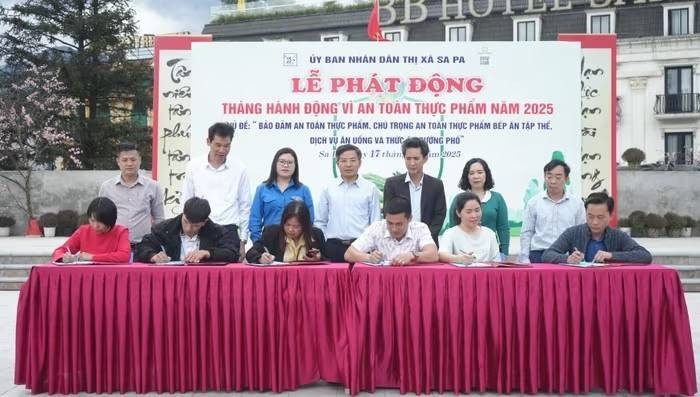 Lào Cai đồng loạt phát động Tháng hành động vì an toàn thực phẩm năm 2025
