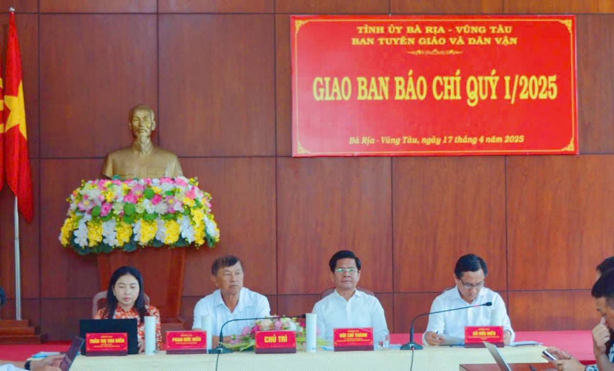Các đồng chí lãnh đạoChủ trì Giao ban báo chí quý 1/2025 Các đồng chí lãnh đạoChủ trì Giao ban báo chí quý 1/2025