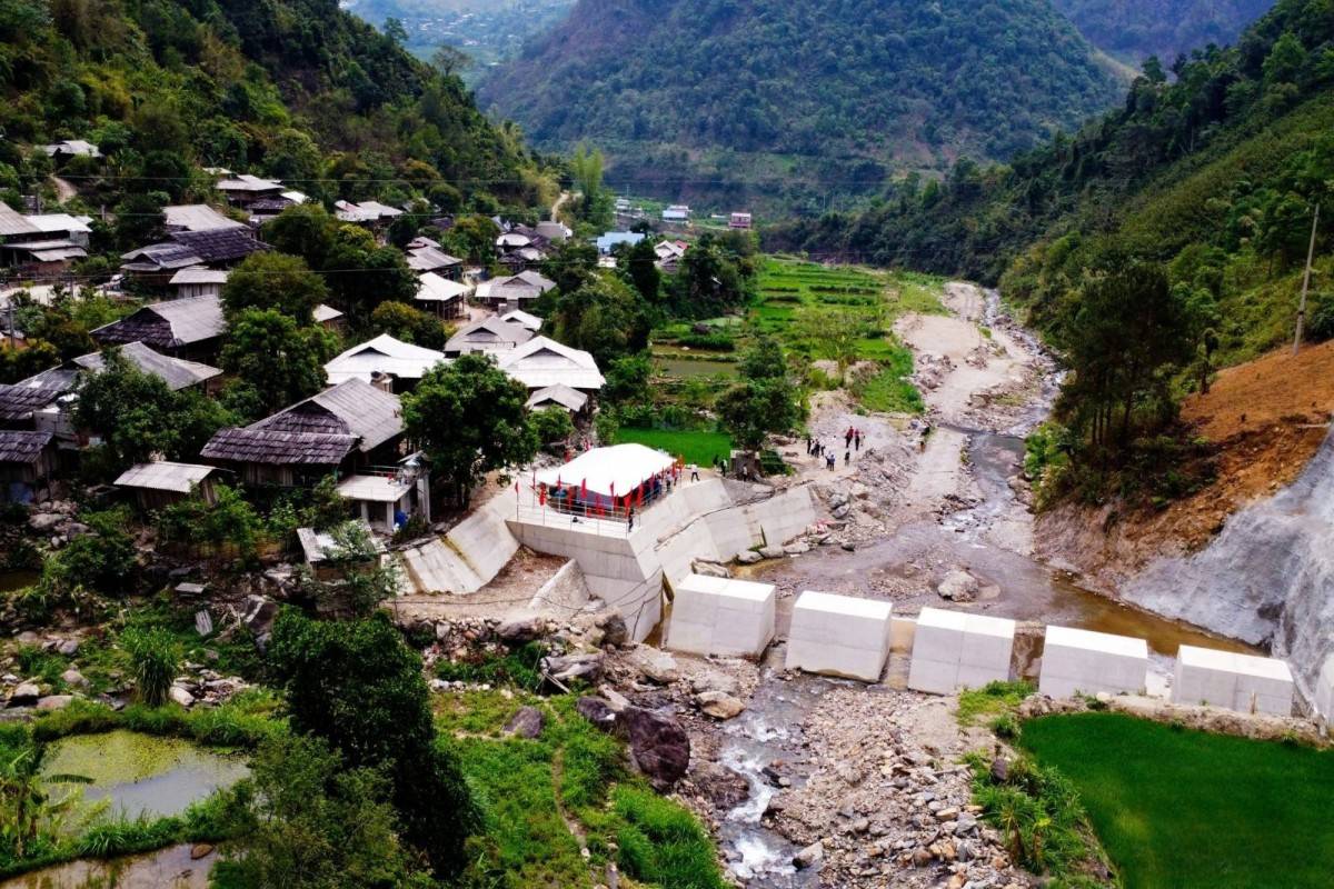 Khánh thành đập Sabo đầu tiên ở Sơn La Khánh thành đập Sabo đầu tiên ở Sơn La