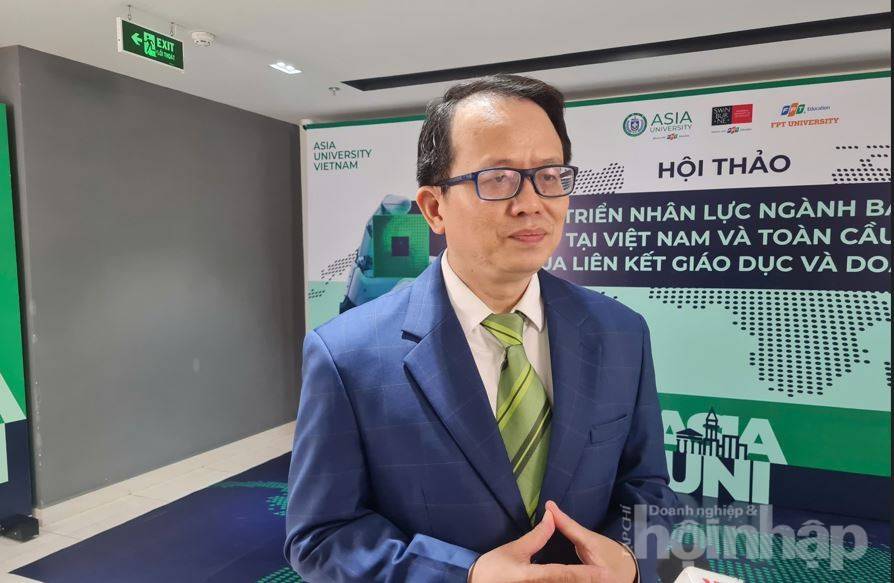 TS. Hoàng Việt Hà: Bán dẫn và AI “trụ cột” đưa Việt Nam bứt phá TS. Hoàng Việt Hà: Bán dẫn và AI “trụ cột” đưa Việt Nam bứt phá